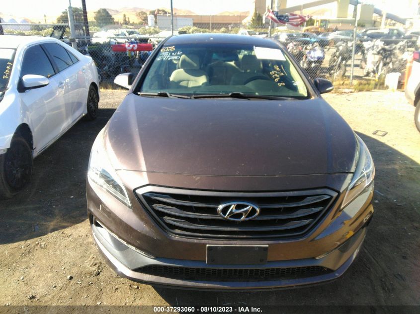 Photo 10 VIN: 5NPE34AF7FH086118 - HYUNDAI SONATA 