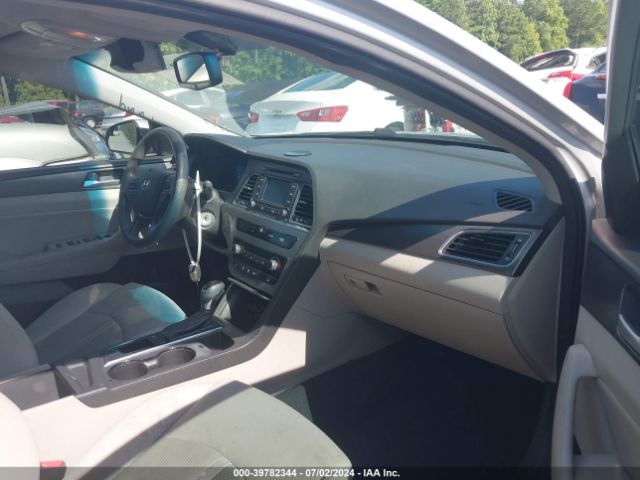 Photo 4 VIN: 5NPE34AF7FH091156 - HYUNDAI SONATA 