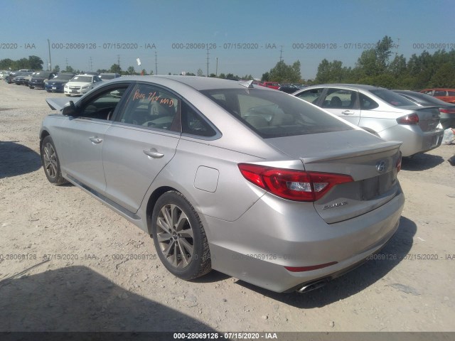 Photo 2 VIN: 5NPE34AF7FH092369 - HYUNDAI SONATA 