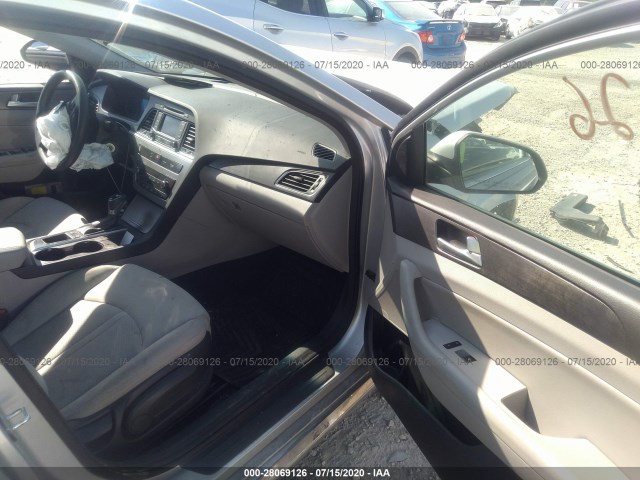 Photo 4 VIN: 5NPE34AF7FH092369 - HYUNDAI SONATA 