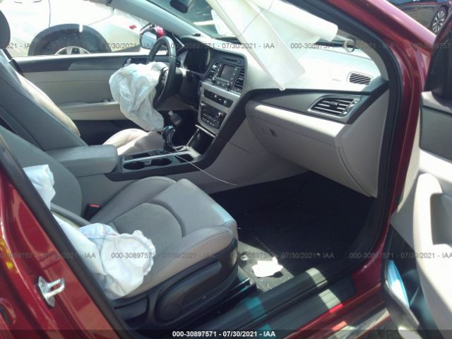 Photo 4 VIN: 5NPE34AF7FH109834 - HYUNDAI SONATA 