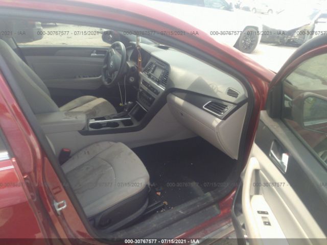 Photo 4 VIN: 5NPE34AF7FH122633 - HYUNDAI SONATA 