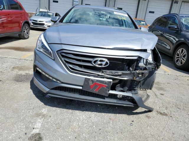 Photo 4 VIN: 5NPE34AF7FH142963 - HYUNDAI SONATA 