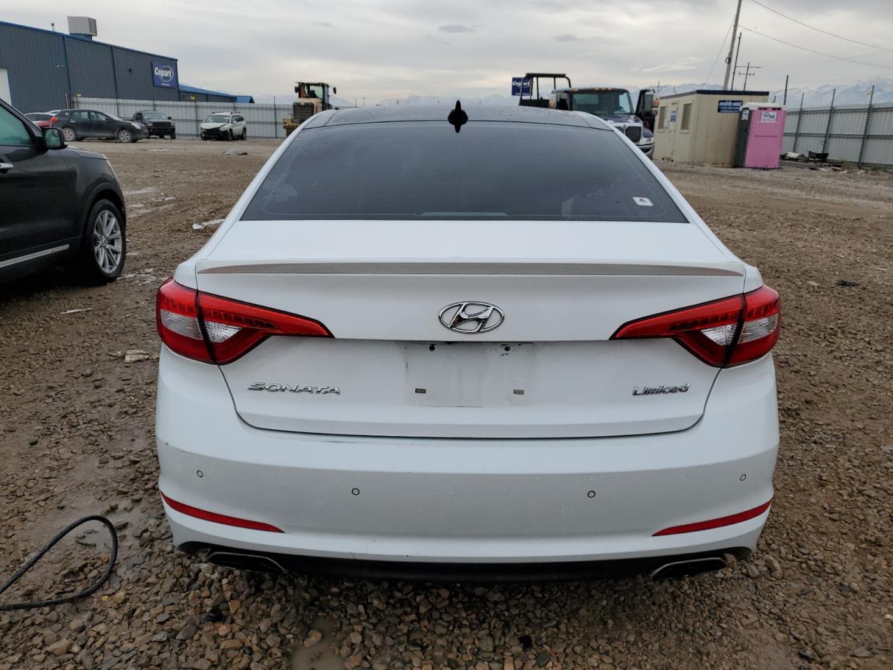 Photo 5 VIN: 5NPE34AF7FH143448 - HYUNDAI SONATA 