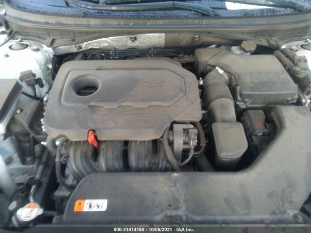 Photo 9 VIN: 5NPE34AF7FH186400 - HYUNDAI SONATA 