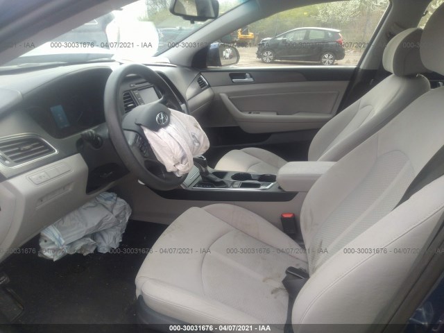 Photo 4 VIN: 5NPE34AF7FH212428 - HYUNDAI SONATA 