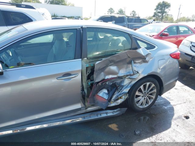 Photo 5 VIN: 5NPE34AF7GH272436 - HYUNDAI SONATA 