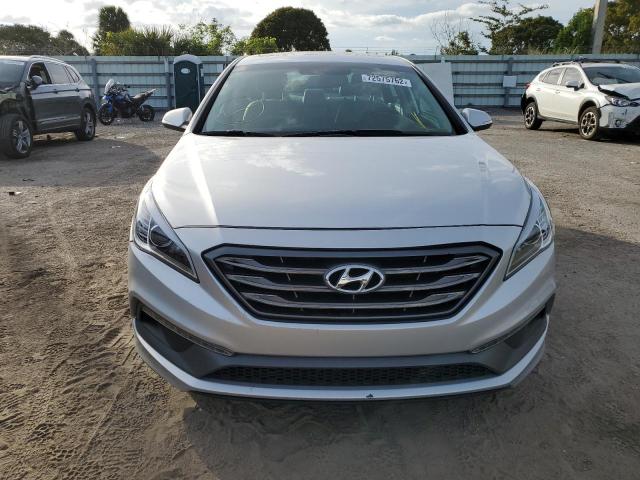 Photo 4 VIN: 5NPE34AF7GH313261 - HYUNDAI SONATA SPO 