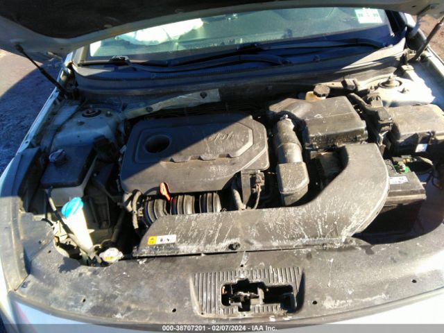 Photo 9 VIN: 5NPE34AF7GH313325 - HYUNDAI SONATA 