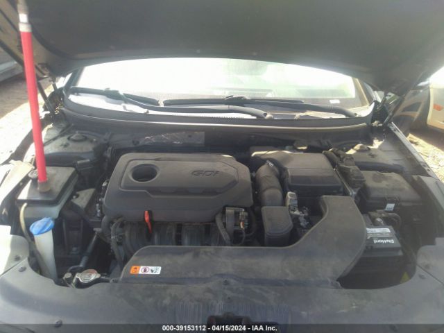 Photo 9 VIN: 5NPE34AF7GH315902 - HYUNDAI SONATA 