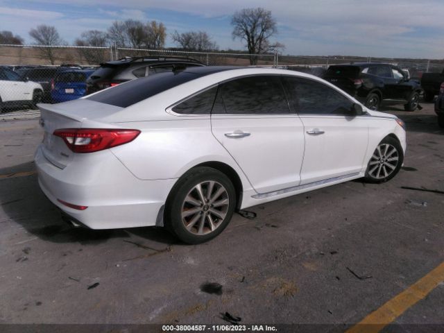 Photo 3 VIN: 5NPE34AF7GH366882 - HYUNDAI SONATA 