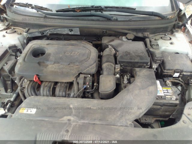 Photo 9 VIN: 5NPE34AF7GH415921 - HYUNDAI SONATA 