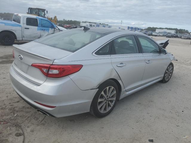 Photo 2 VIN: 5NPE34AF7GH432332 - HYUNDAI SONATA 