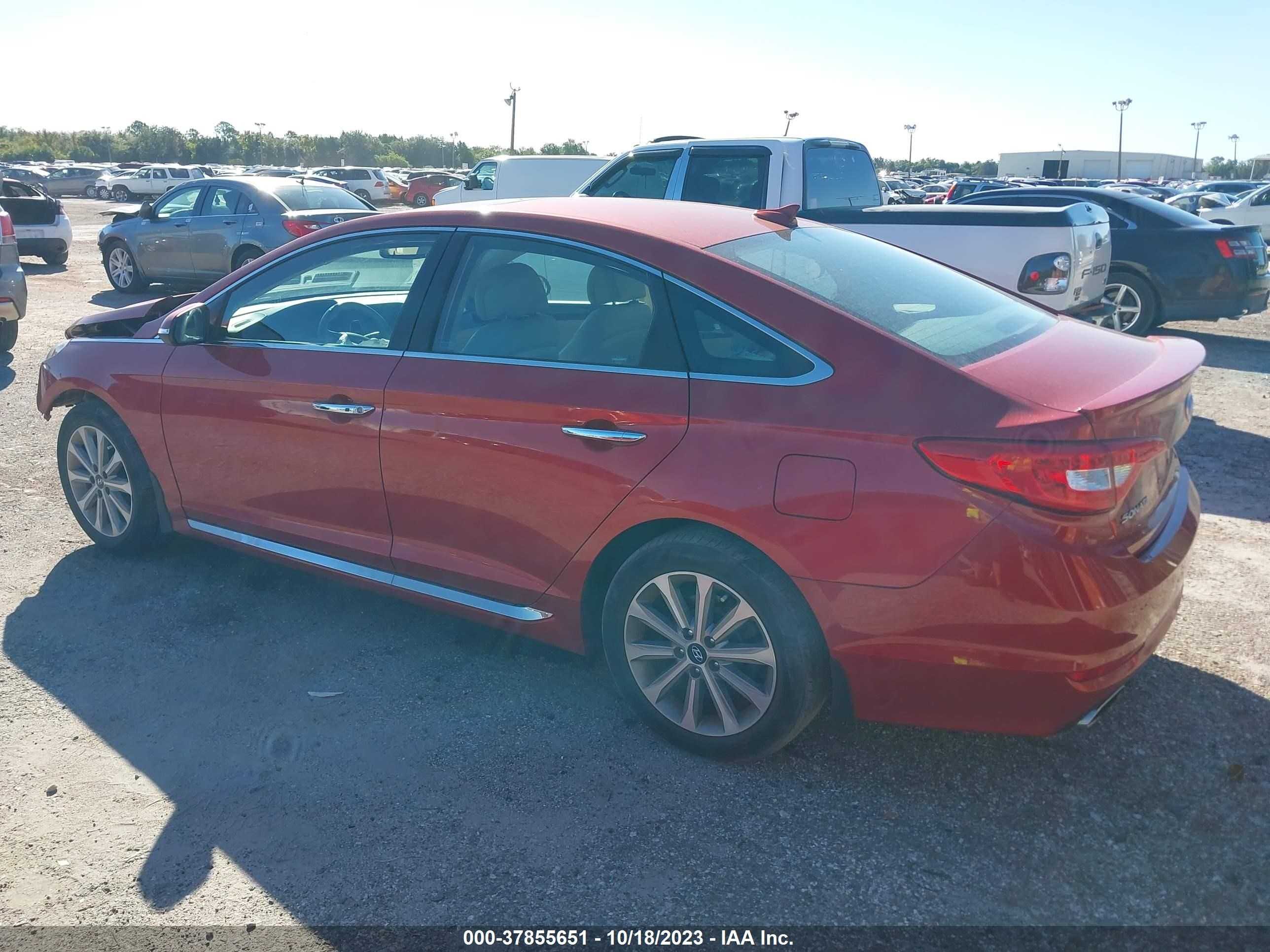 Photo 2 VIN: 5NPE34AF7HH449343 - HYUNDAI SONATA 