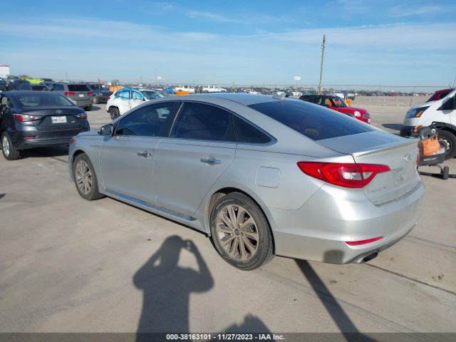 Photo 2 VIN: 5NPE34AF7HH540922 - HYUNDAI SONATA 