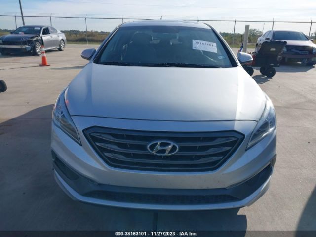 Photo 5 VIN: 5NPE34AF7HH540922 - HYUNDAI SONATA 