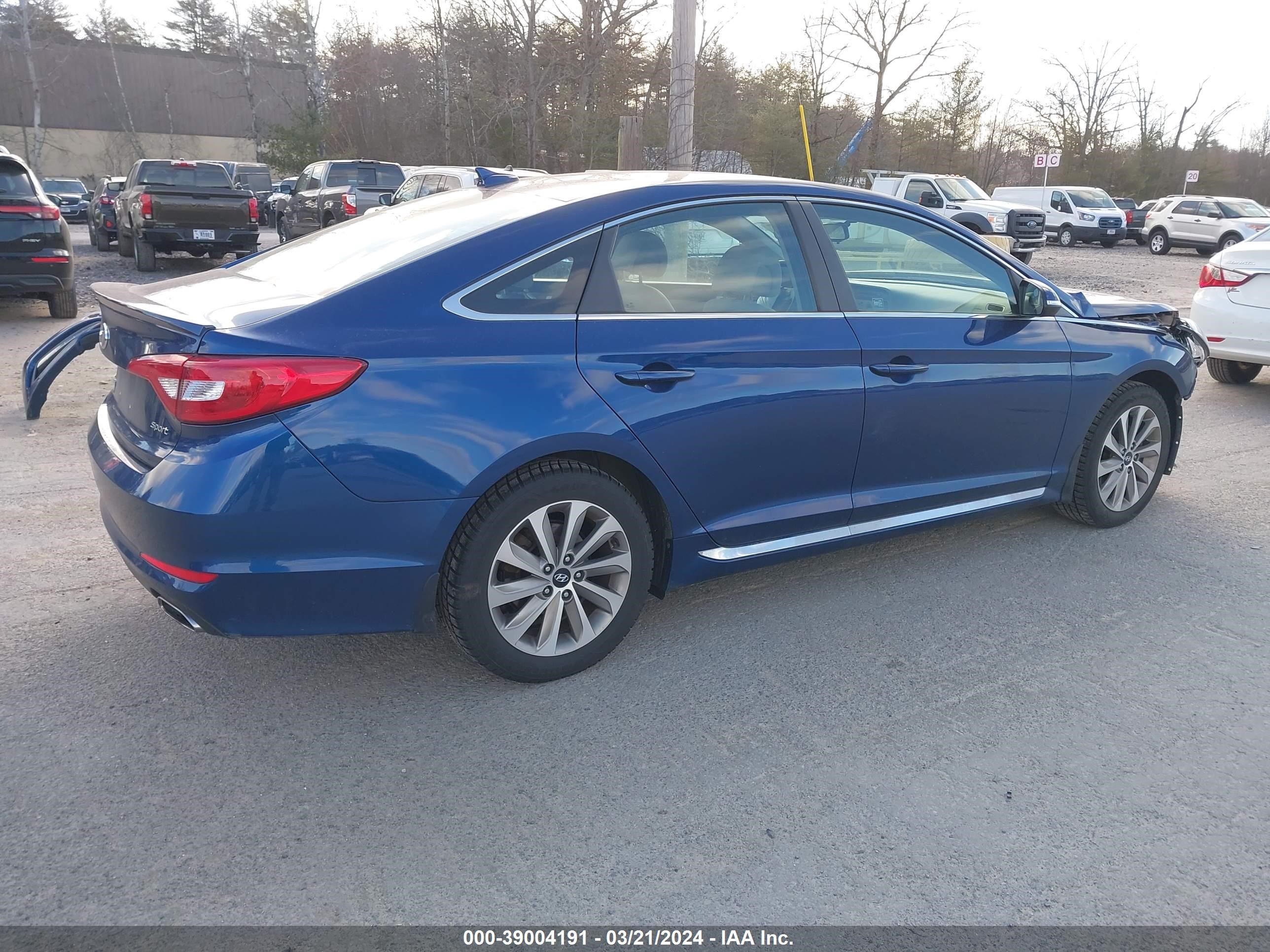 Photo 3 VIN: 5NPE34AF7HH556859 - HYUNDAI SONATA 