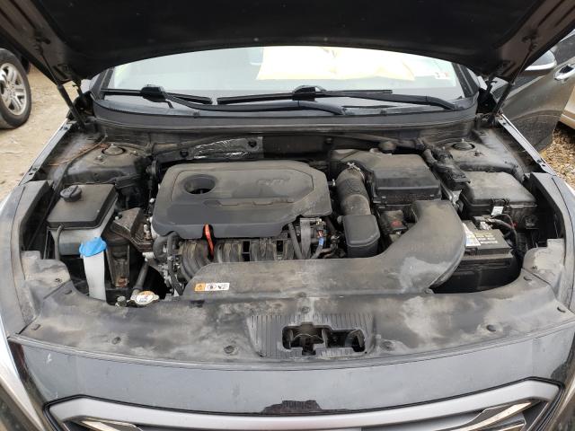 Photo 6 VIN: 5NPE34AF7HH558143 - HYUNDAI SONATA SPO 