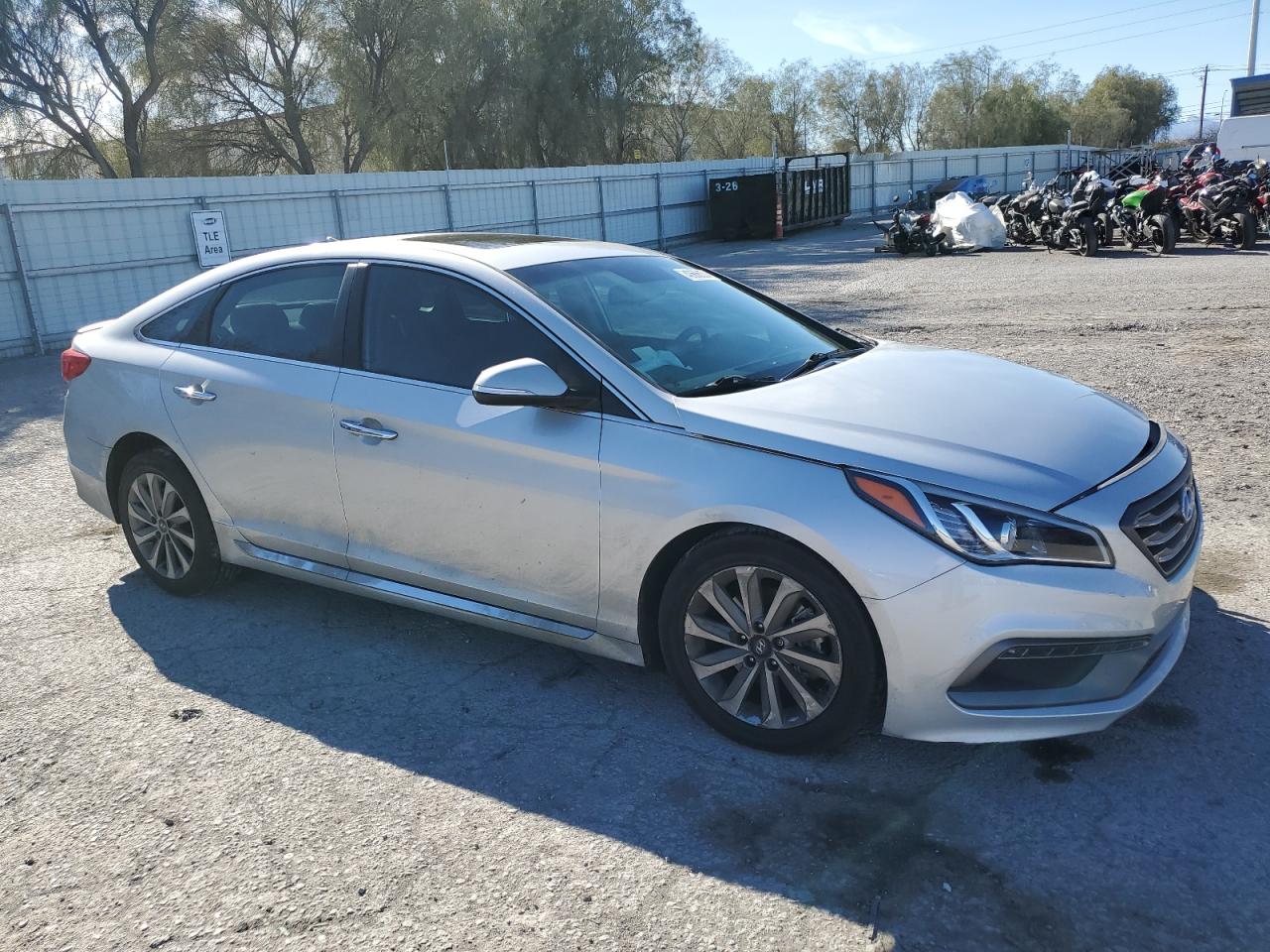 Photo 3 VIN: 5NPE34AF7HH592177 - HYUNDAI SONATA 