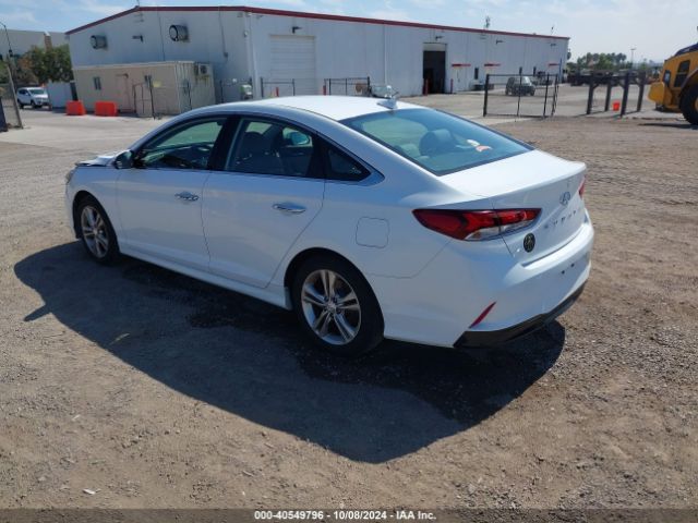 Photo 2 VIN: 5NPE34AF7JH599622 - HYUNDAI SONATA 