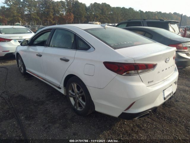 Photo 2 VIN: 5NPE34AF7JH609646 - HYUNDAI SONATA 