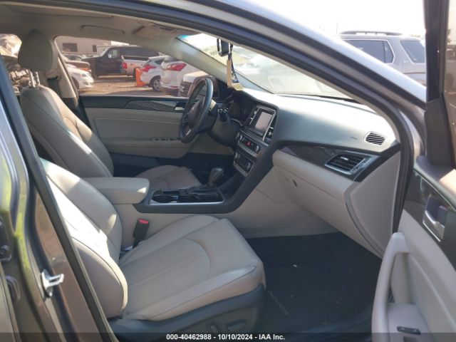 Photo 4 VIN: 5NPE34AF7JH625703 - HYUNDAI SONATA 