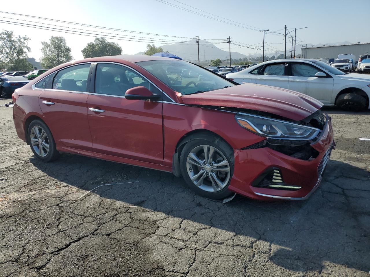 Photo 3 VIN: 5NPE34AF7JH637396 - HYUNDAI SONATA 