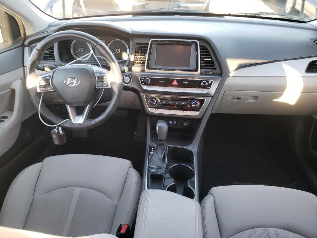 Photo 7 VIN: 5NPE34AF7JH637964 - HYUNDAI SONATA 