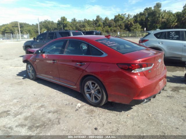 Photo 2 VIN: 5NPE34AF7JH638015 - HYUNDAI SONATA 