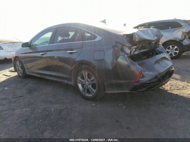 Photo 2 VIN: 5NPE34AF7JH666042 - HYUNDAI SONATA 