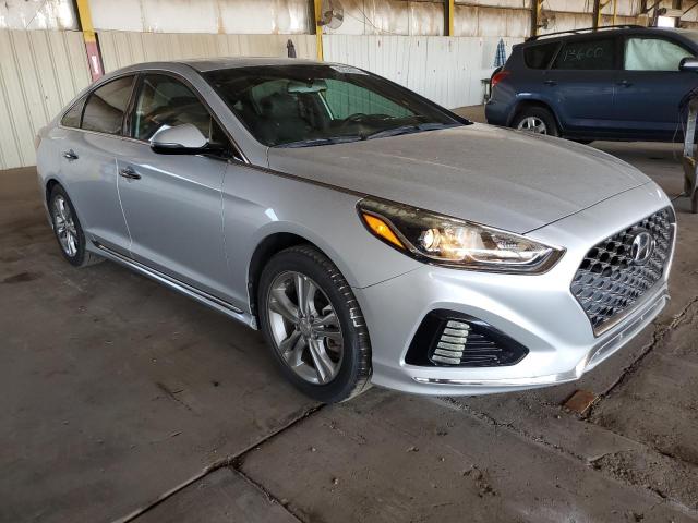 Photo 3 VIN: 5NPE34AF7JH693967 - HYUNDAI SONATA 