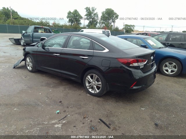 Photo 2 VIN: 5NPE34AF7JH712890 - HYUNDAI SONATA 