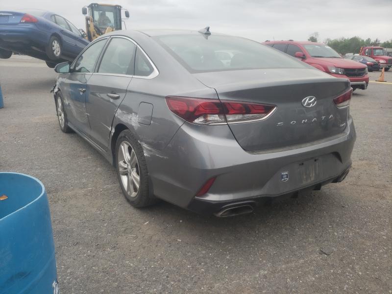 Photo 2 VIN: 5NPE34AF7JH726398 - HYUNDAI SONATA 