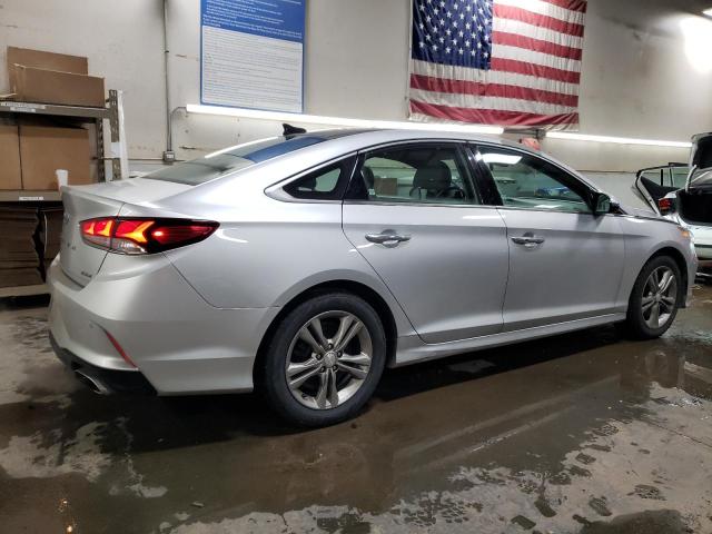 Photo 2 VIN: 5NPE34AF7KH737953 - HYUNDAI SONATA 