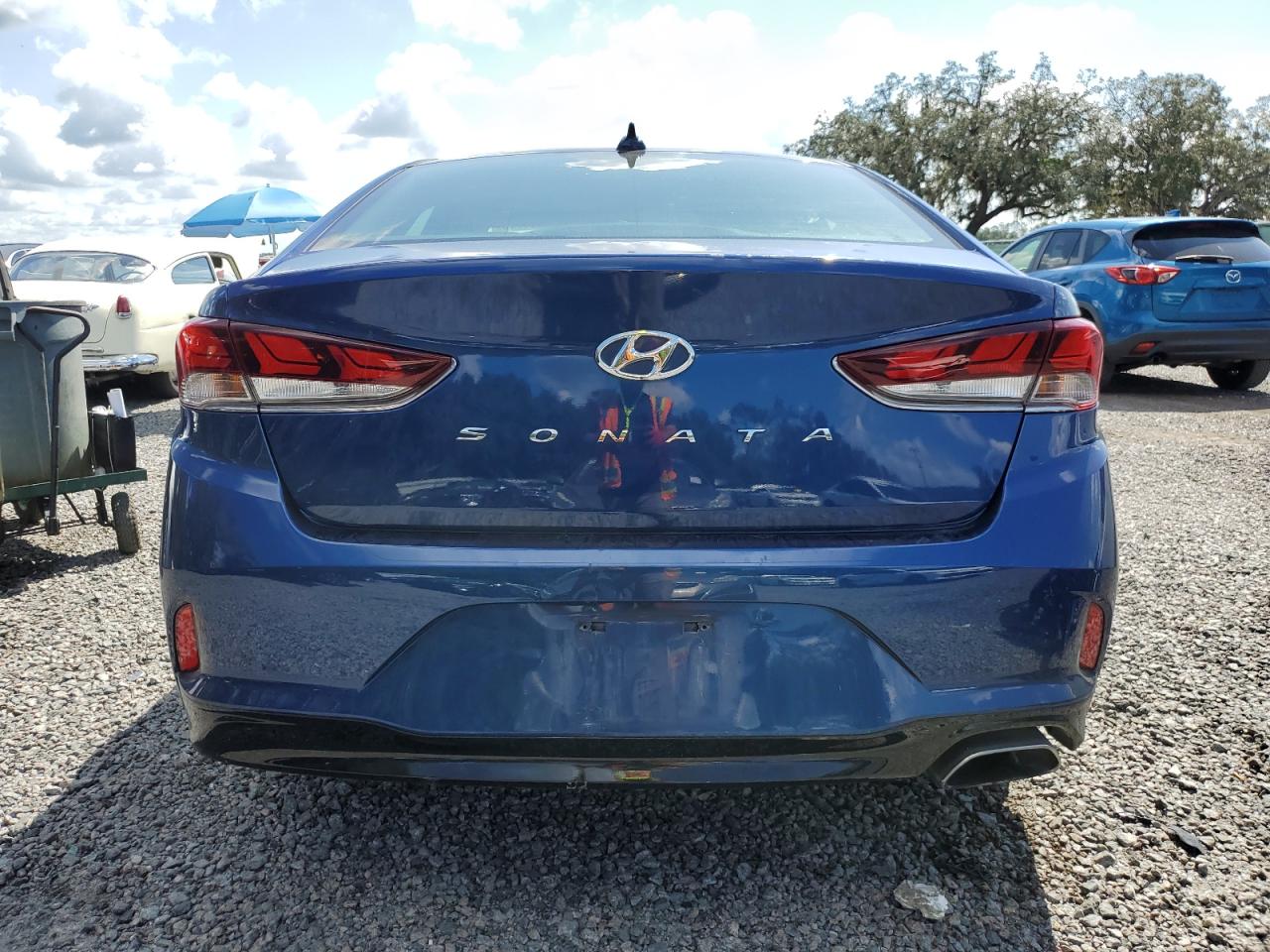 Photo 5 VIN: 5NPE34AF7KH747172 - HYUNDAI SONATA 