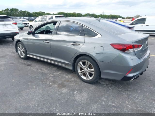 Photo 2 VIN: 5NPE34AF7KH753540 - HYUNDAI SONATA 