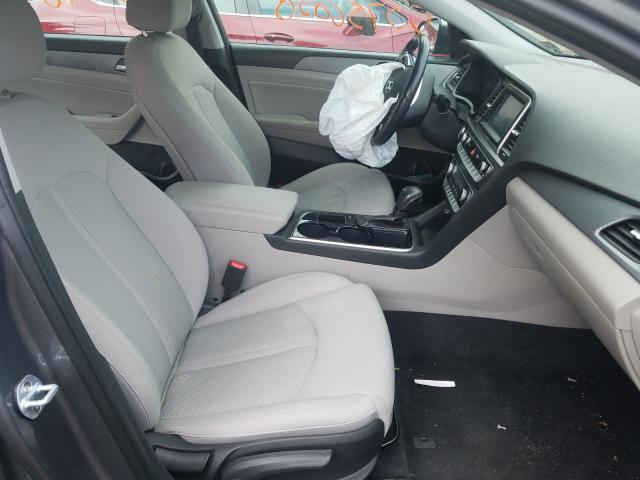 Photo 4 VIN: 5NPE34AF7KH775165 - HYUNDAI SONATA LIM 