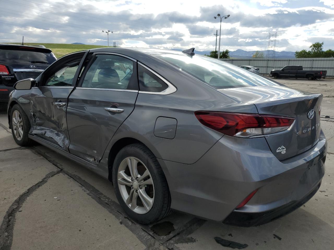 Photo 1 VIN: 5NPE34AF7KH786635 - HYUNDAI SONATA 