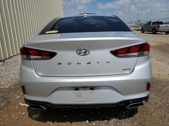 Photo 5 VIN: 5NPE34AF7KH790085 - HYUNDAI SONATA LIM 