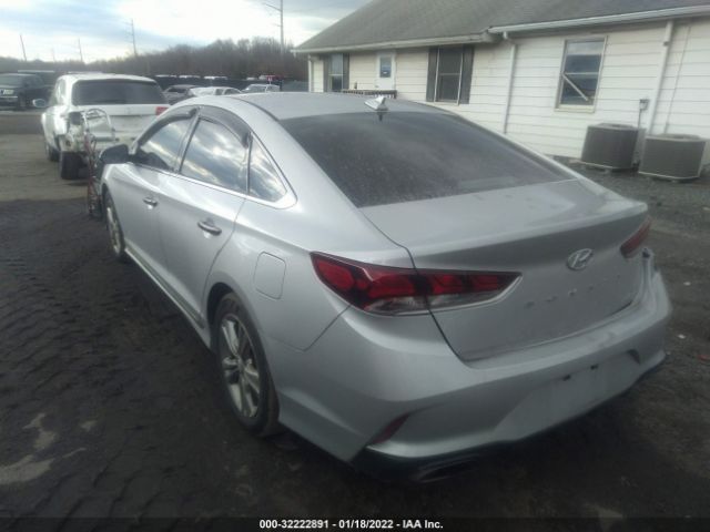 Photo 2 VIN: 5NPE34AF7KH808326 - HYUNDAI SONATA 