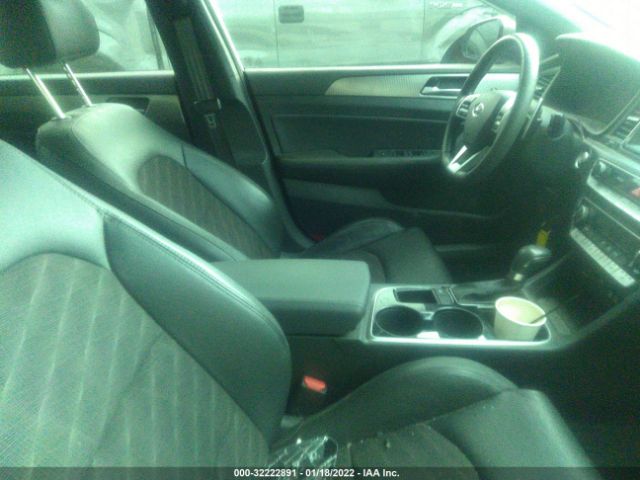 Photo 4 VIN: 5NPE34AF7KH808326 - HYUNDAI SONATA 