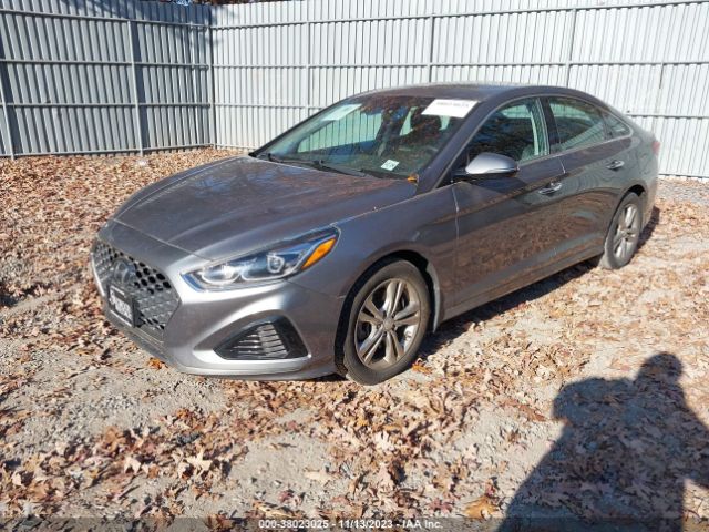 Photo 1 VIN: 5NPE34AF7KH816765 - HYUNDAI SONATA 