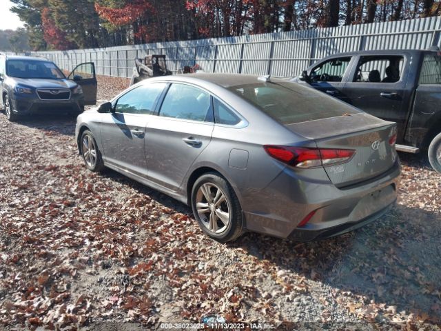 Photo 2 VIN: 5NPE34AF7KH816765 - HYUNDAI SONATA 