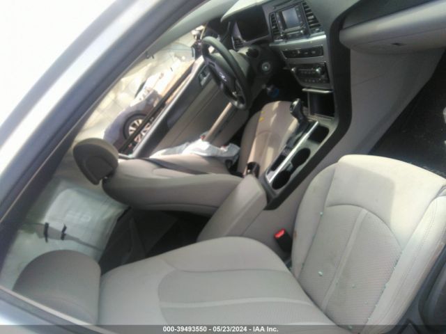 Photo 4 VIN: 5NPE34AF8FH024033 - HYUNDAI SONATA 