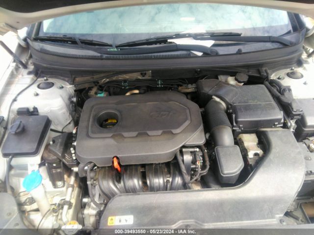 Photo 9 VIN: 5NPE34AF8FH024033 - HYUNDAI SONATA 