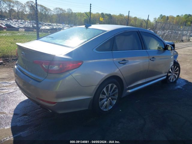 Photo 3 VIN: 5NPE34AF8FH051541 - HYUNDAI SONATA 