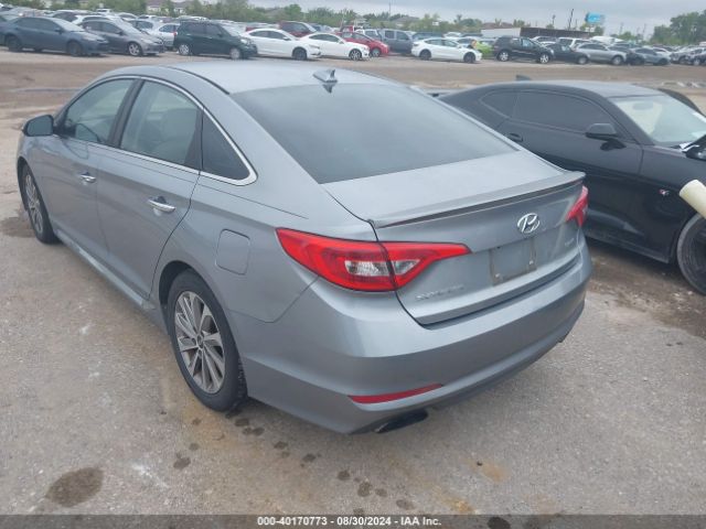 Photo 2 VIN: 5NPE34AF8FH085138 - HYUNDAI SONATA 