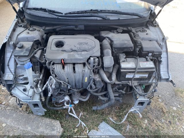 Photo 9 VIN: 5NPE34AF8FH099329 - HYUNDAI SONATA 