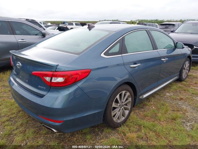 Photo 3 VIN: 5NPE34AF8FH117117 - HYUNDAI SONATA 