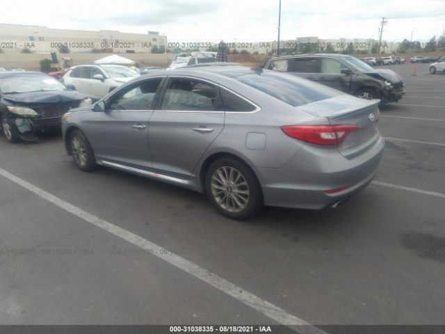 Photo 2 VIN: 5NPE34AF8FH132300 - HYUNDAI SONATA 